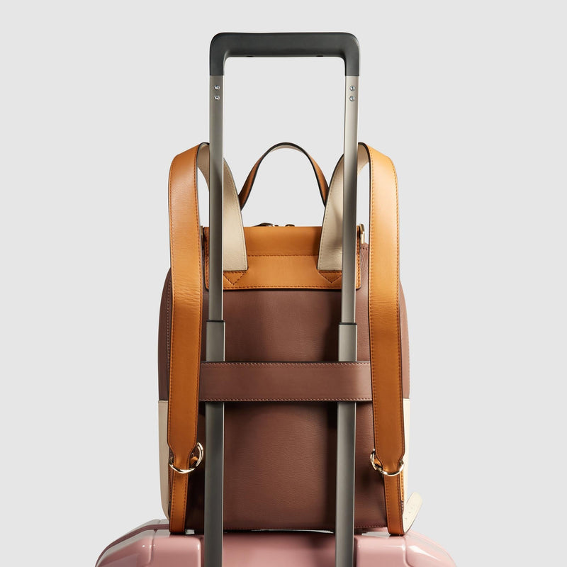 Zaino Piquadro Donna Porta Pc Ipad Doppio Scomparto Tasca Frontale Pelle Marrone/Beige