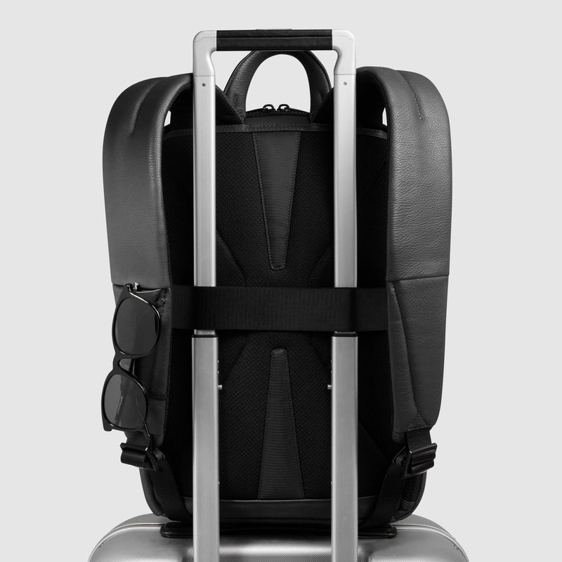 Zaini Piquadro Zaino Porta Pc Ipad Doppio Scomparto Patta Pelle Nera