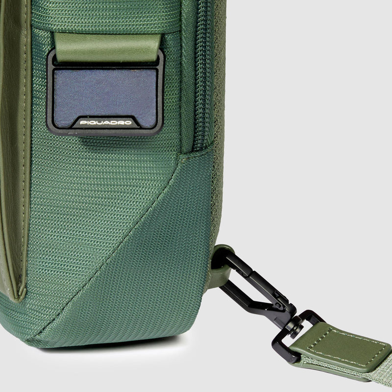 Monospalla Piquadro Zaino Porta Ipad Doppio Scomparto Tasca Frontale Tessuto Inserto Pelle Verde