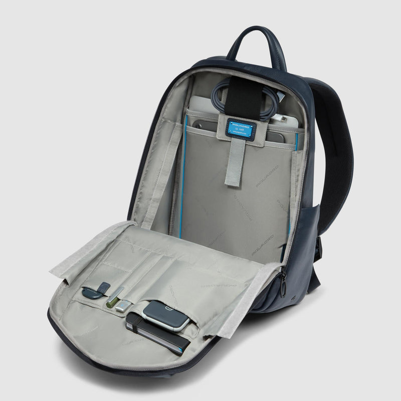 Zaino Piquadro Uomo Porta Pc Ipad Tasche Frontali Laterali Pelle Blu