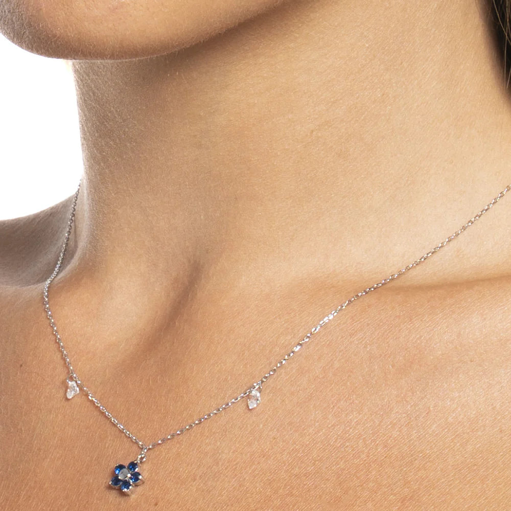 Collana Luca Barra Acciao Con Pendente Fiore Petali Zirconi Blu e Cristalli