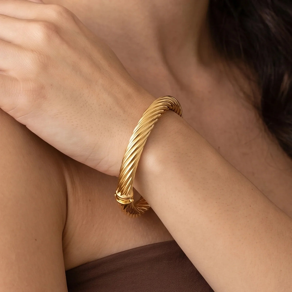 Bracciale Rigiro Etrusca Gioielli Tubolare Torchon Lega Golden Placcata Oro