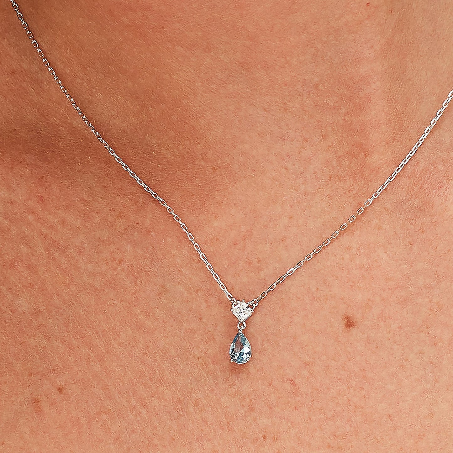 Collana Brosway Fancy In Argento Maglia Catena Con Pendente Square Cubic Zirconia Cubic Zirconia A Goccia Azzurro