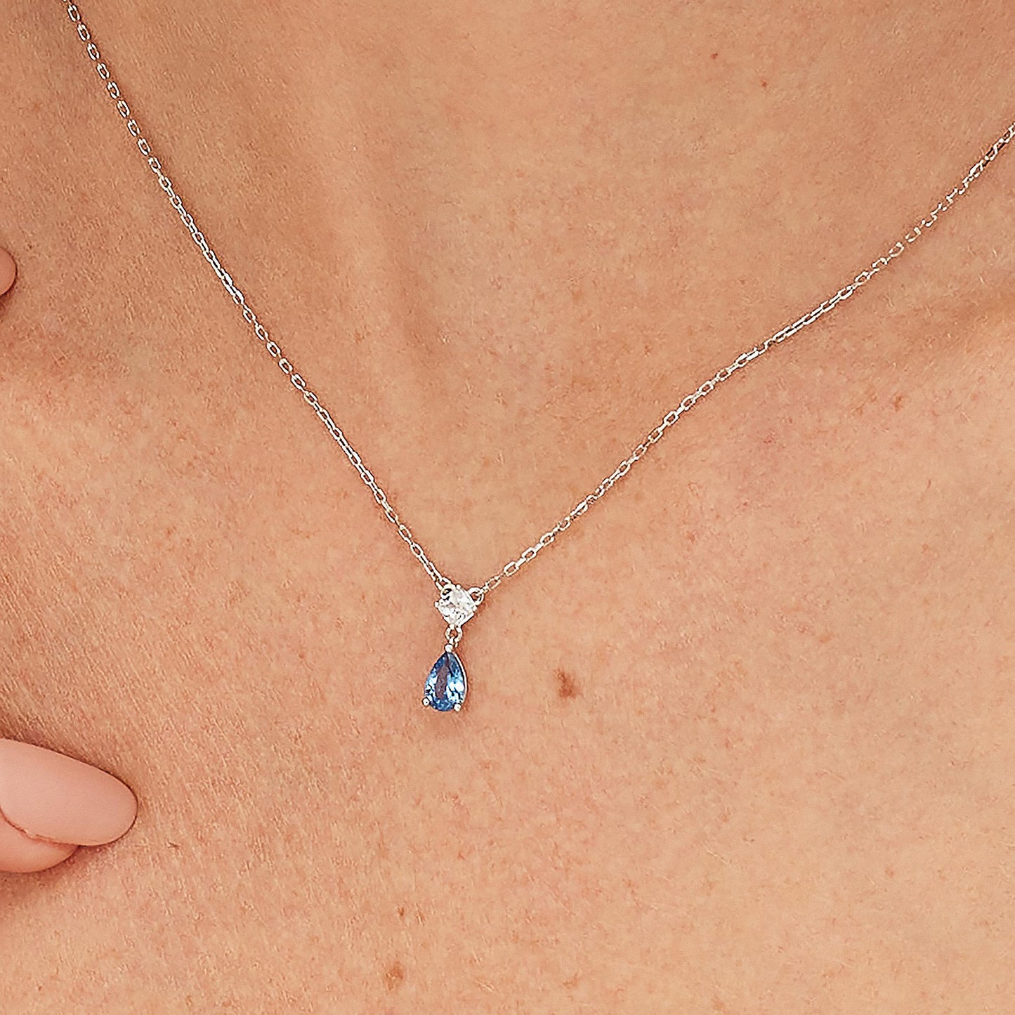 Collana Brosway Fancy Argento con Pendente Cubic Zirconia Blu