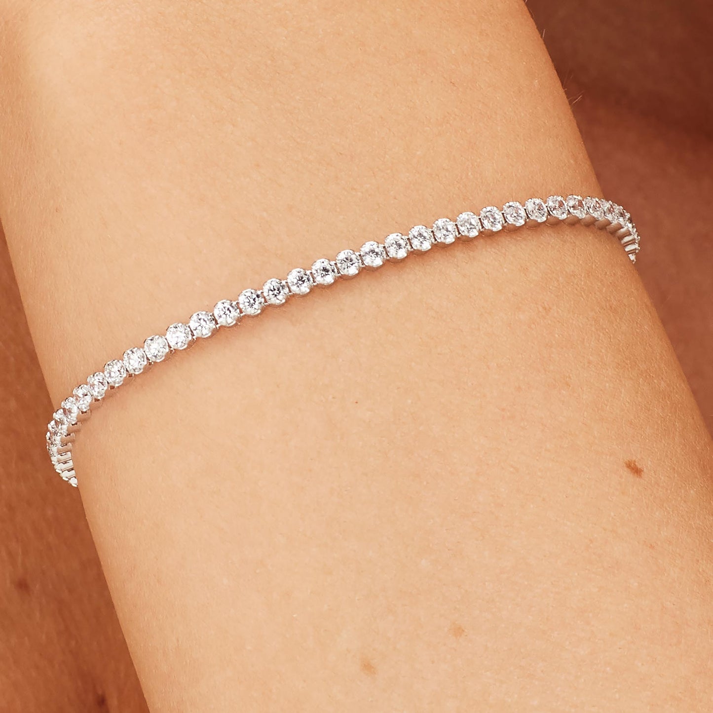 Bracciale Brosway Infinite White Tennis In Argento Con Zirconi