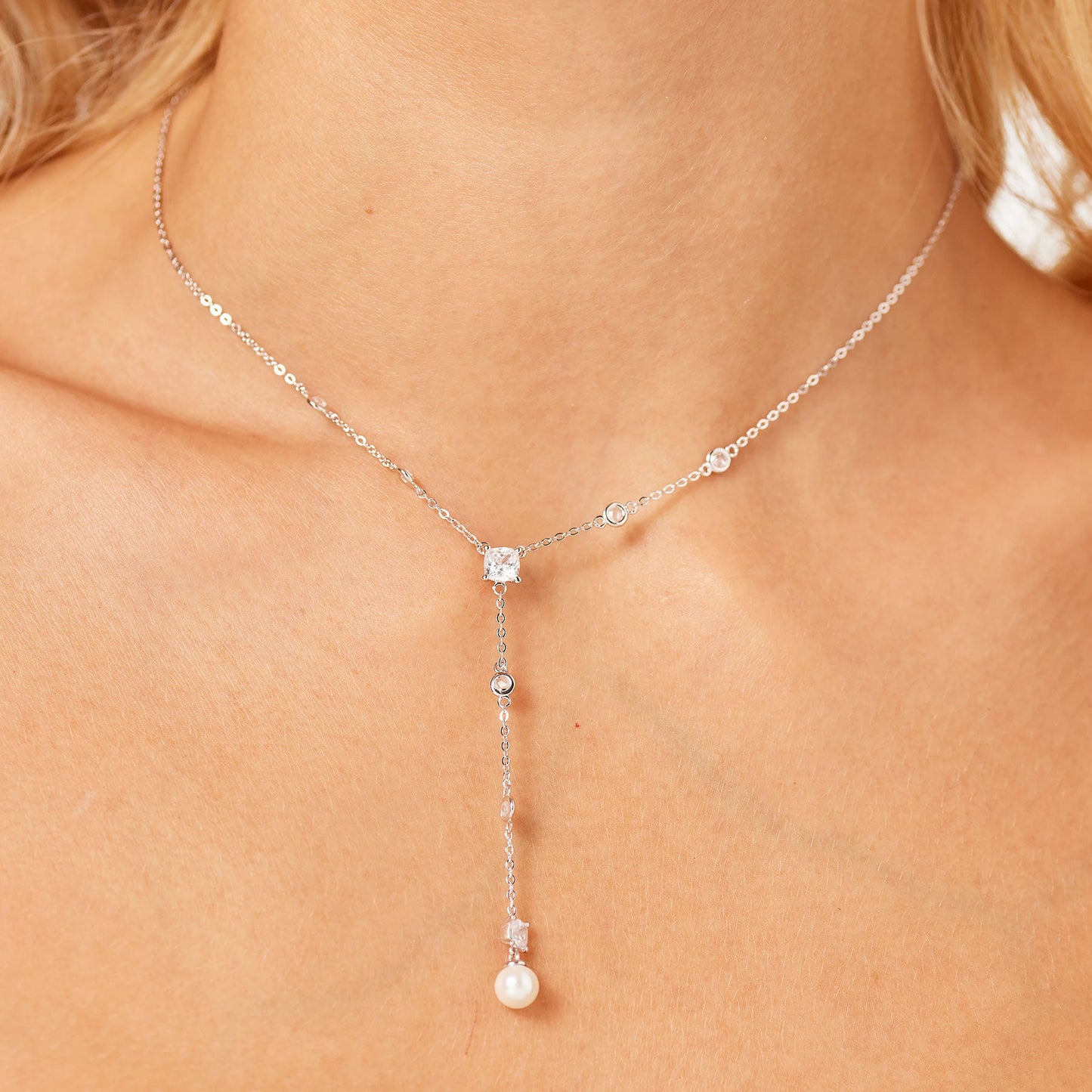 Collana Pendente Lungo Brosway Fancy Argento Cubic Zirconia Quadrati e Perla