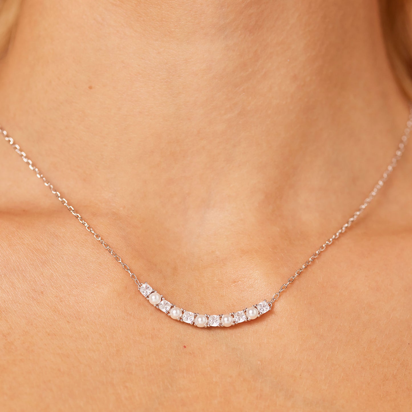 Collana Brosway Fancy Argento Centrale Cubic Zirconia Alternati a Perline