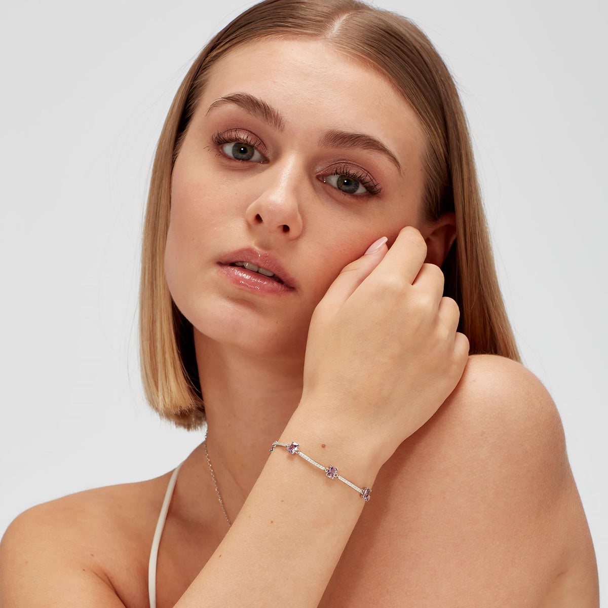 Bracciale a Bacchette Brosway Magic Purple Argento Zirconi Alternati Viola e Bianchi