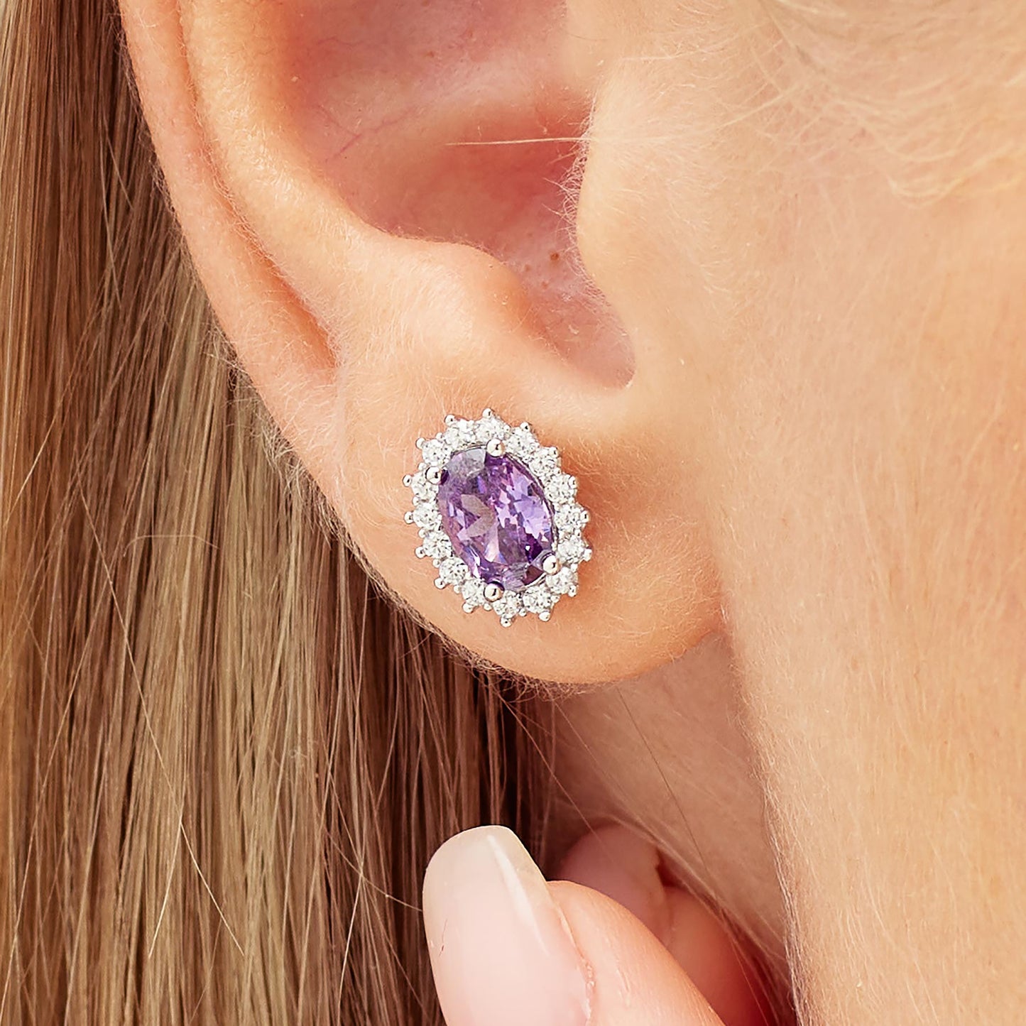 Orecchini Brosway Magic Purple In Argento Con Zircone Viola