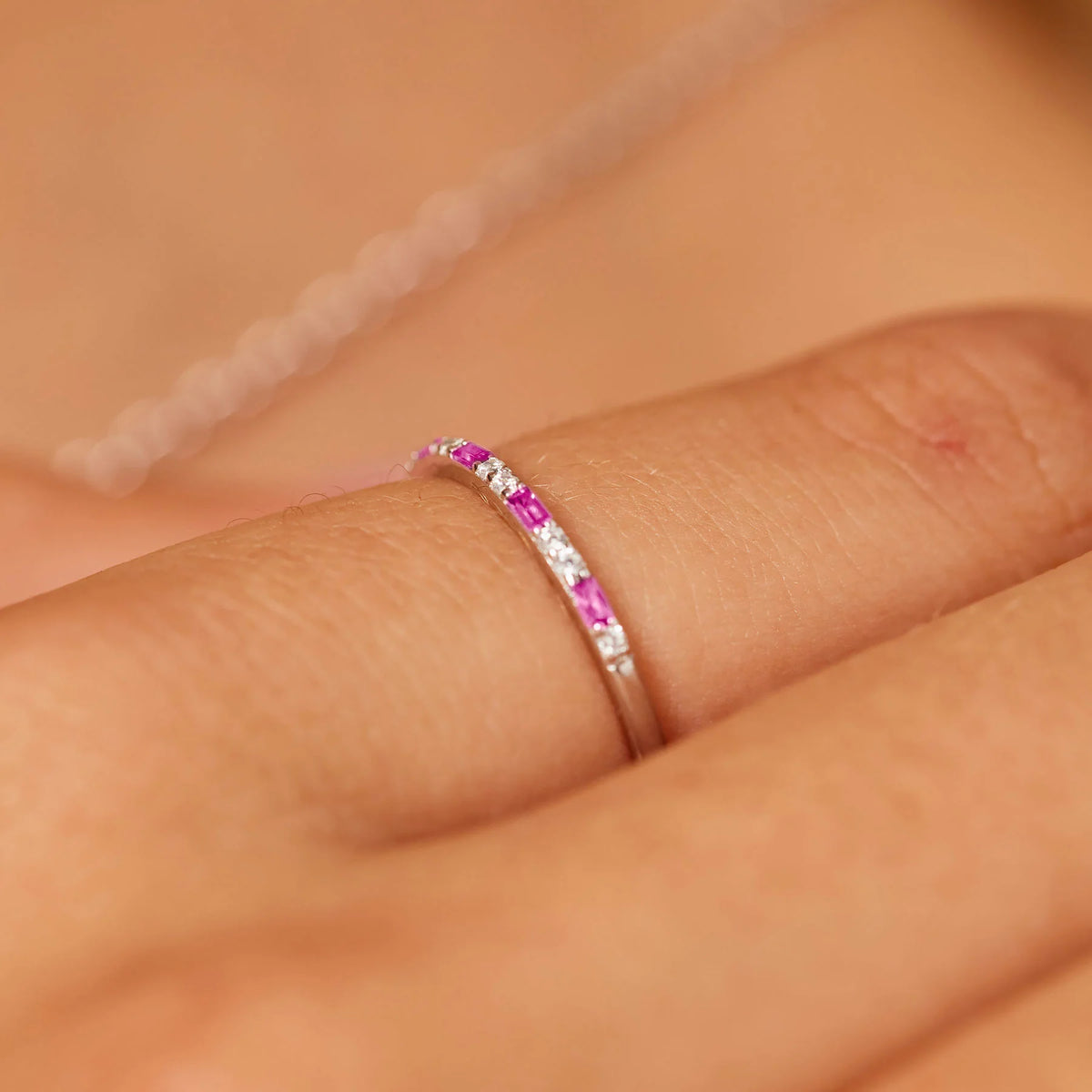 Anello Veretta Brosway Fancy Passion Ruby Argento Con Cubic Zirconia Alternati A Baguette Rossi - Misura 16