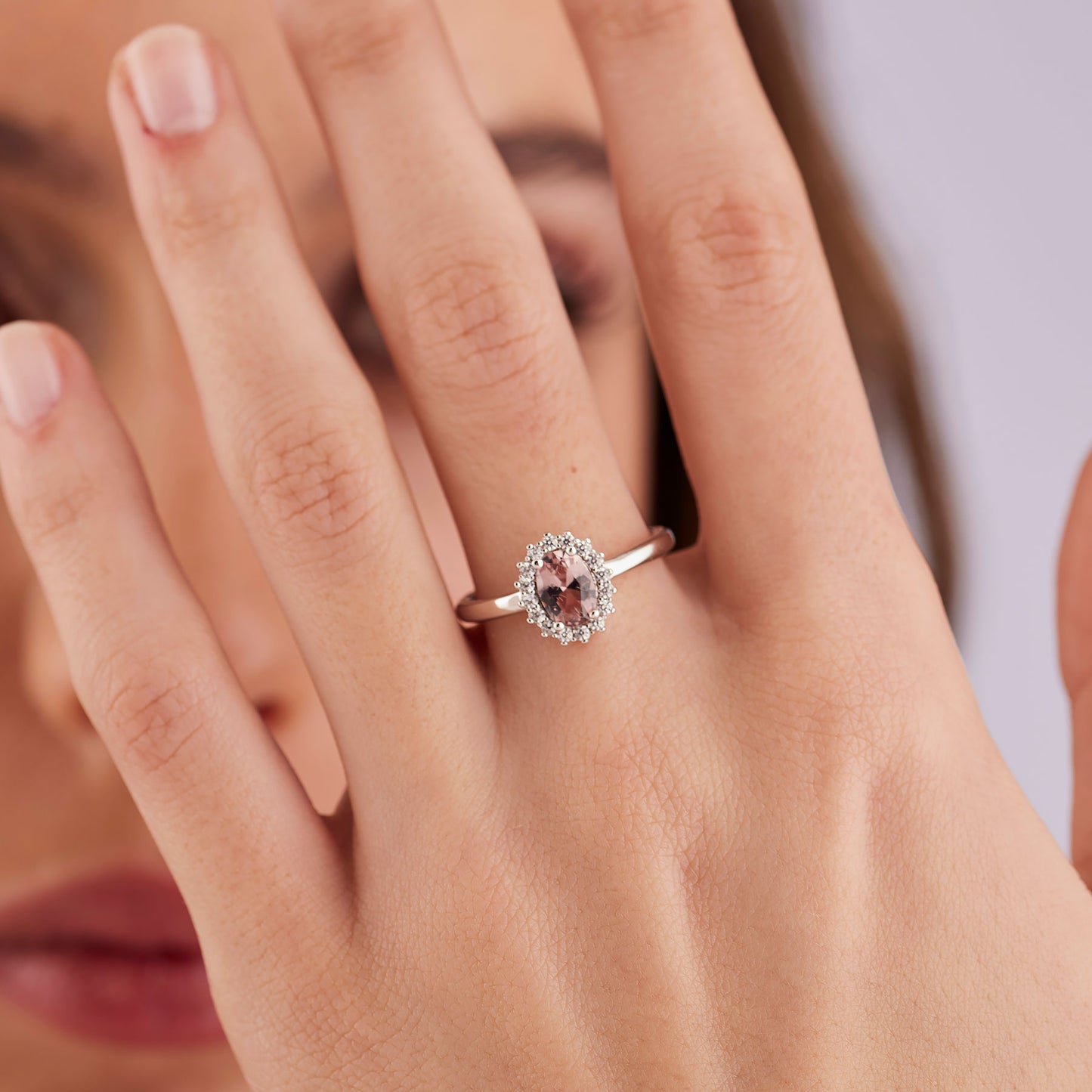 Anello Brosway Fancy  Argento Rosetta Con Cubic ZirconiaOvale Vintage Rose Contornato - Misura 16