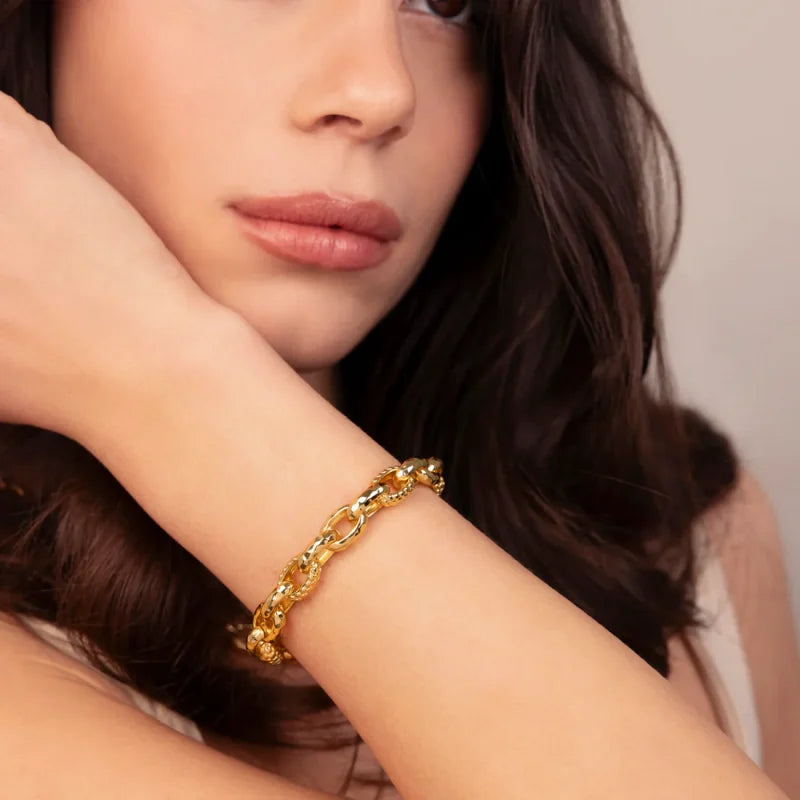 Bracciale Etrusca Lega Golden Placcata Oro 18 Kt Maglie Ovali Finitura Martellata e Pallinata