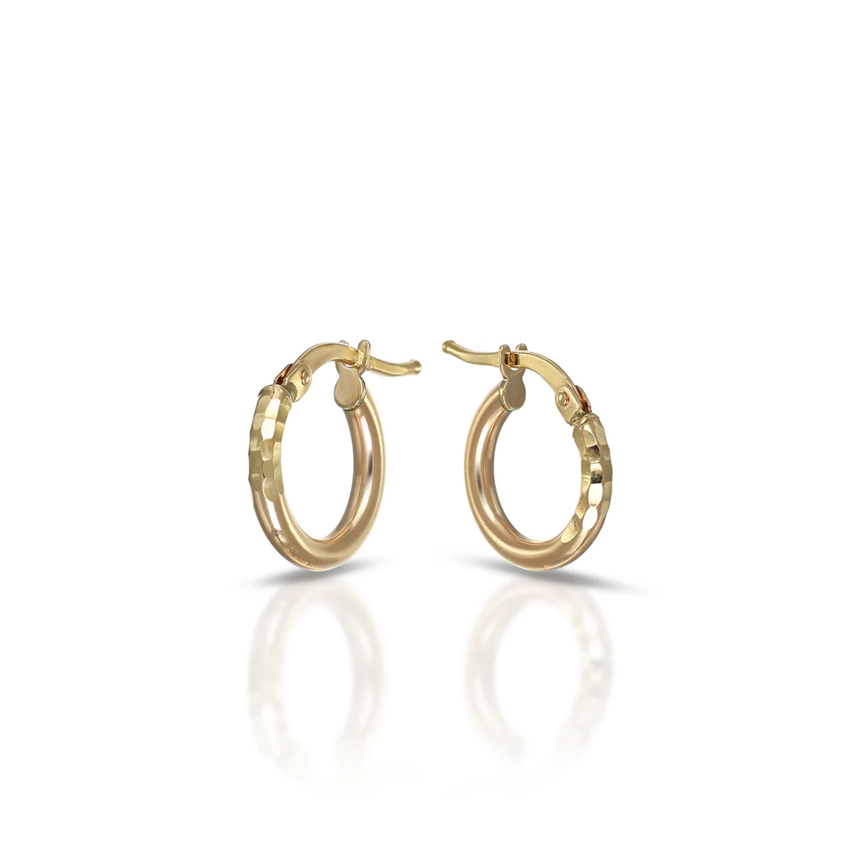 Orecchini Boccole Dana Dual Oro Giallo 9 Kt canna 2 Mm. Mezza Circonferenza Con Lavorazione Diamantata