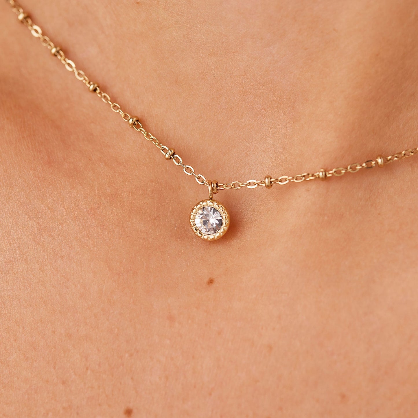 Collana Sagapò Aurora Acciaio Pvd Oro Pendente Punto Luce