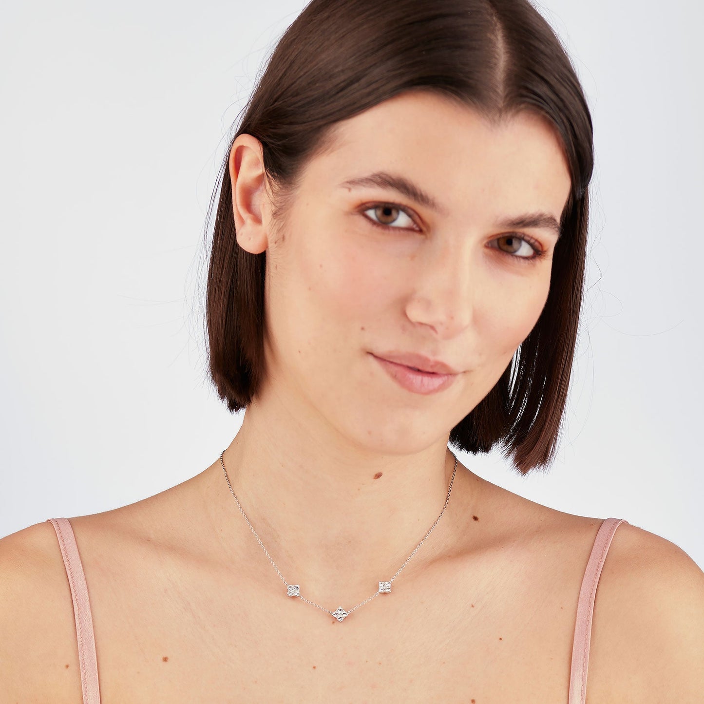 Collana Sagapò Gleam Acciaio Con 3 Fiori Cristalli