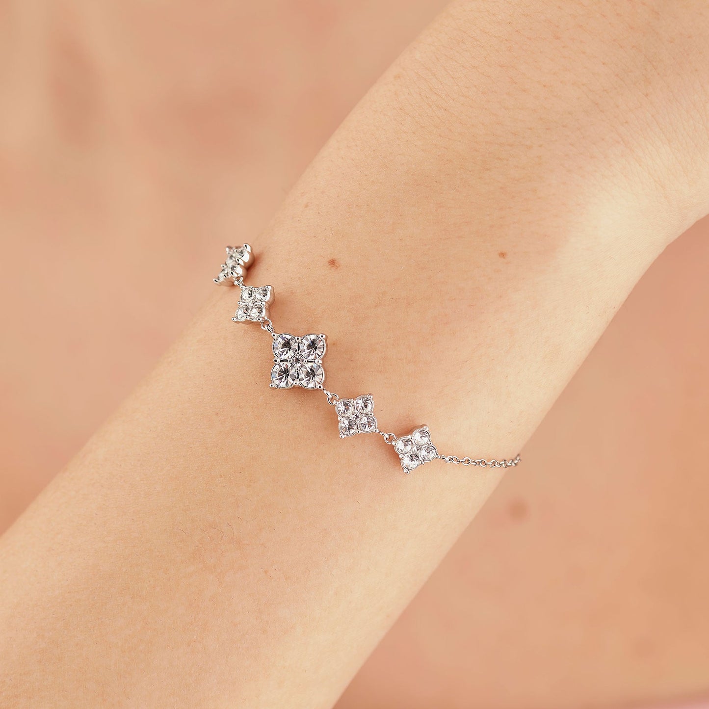 Bracciale Sagapò Gleam Acciaio 5 Fiorellini Cristalli