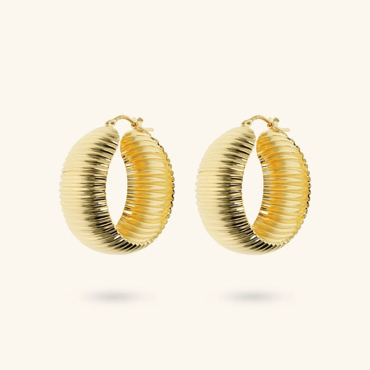 Orecchini a Cerchio Etrusca Texture Rigata Lega Golden Placcata Oro 18 kt