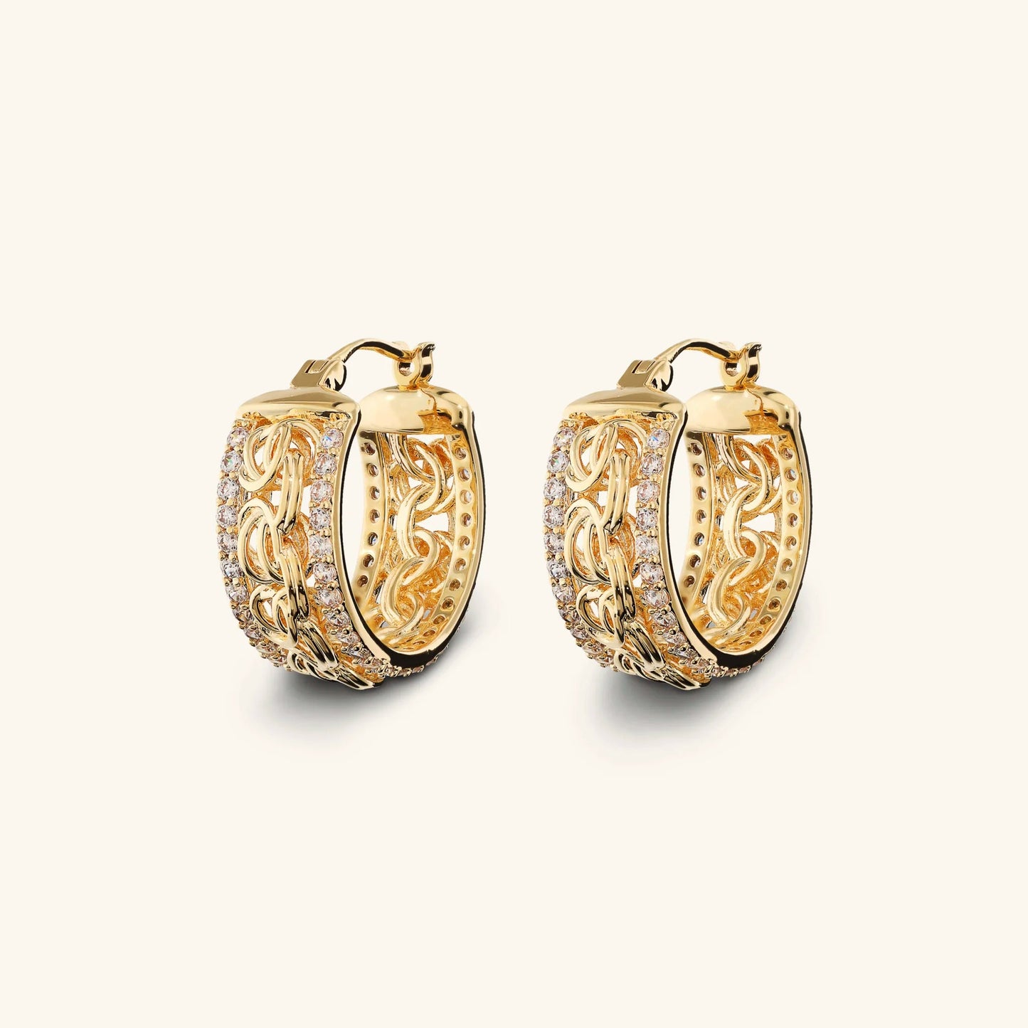 Orecchini a Cerchio Etrusca Catena Bizantina con Pavé di Cubic Zirconia Lega Golden Placcata Oro 18 kt