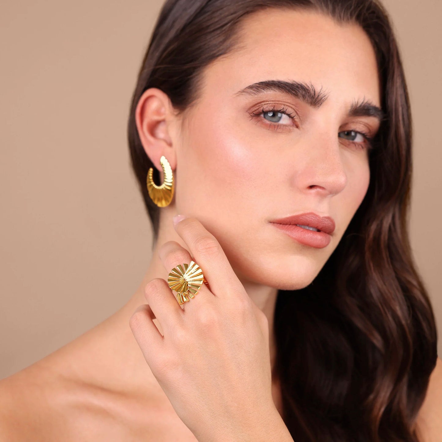 Anello Etrusca Cocktail Cleopatra Lega Golden Placcata Oro 18 kt - Misura 16
