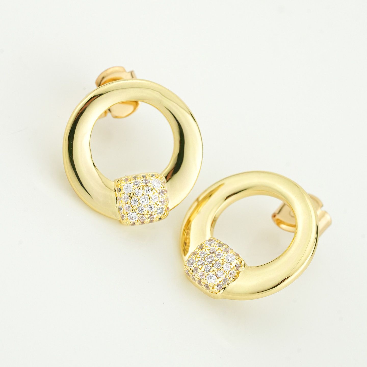 Orecchini Lobo Boccadamo Mediterranea Starry Bronzo Pvd Oro Con Pavè