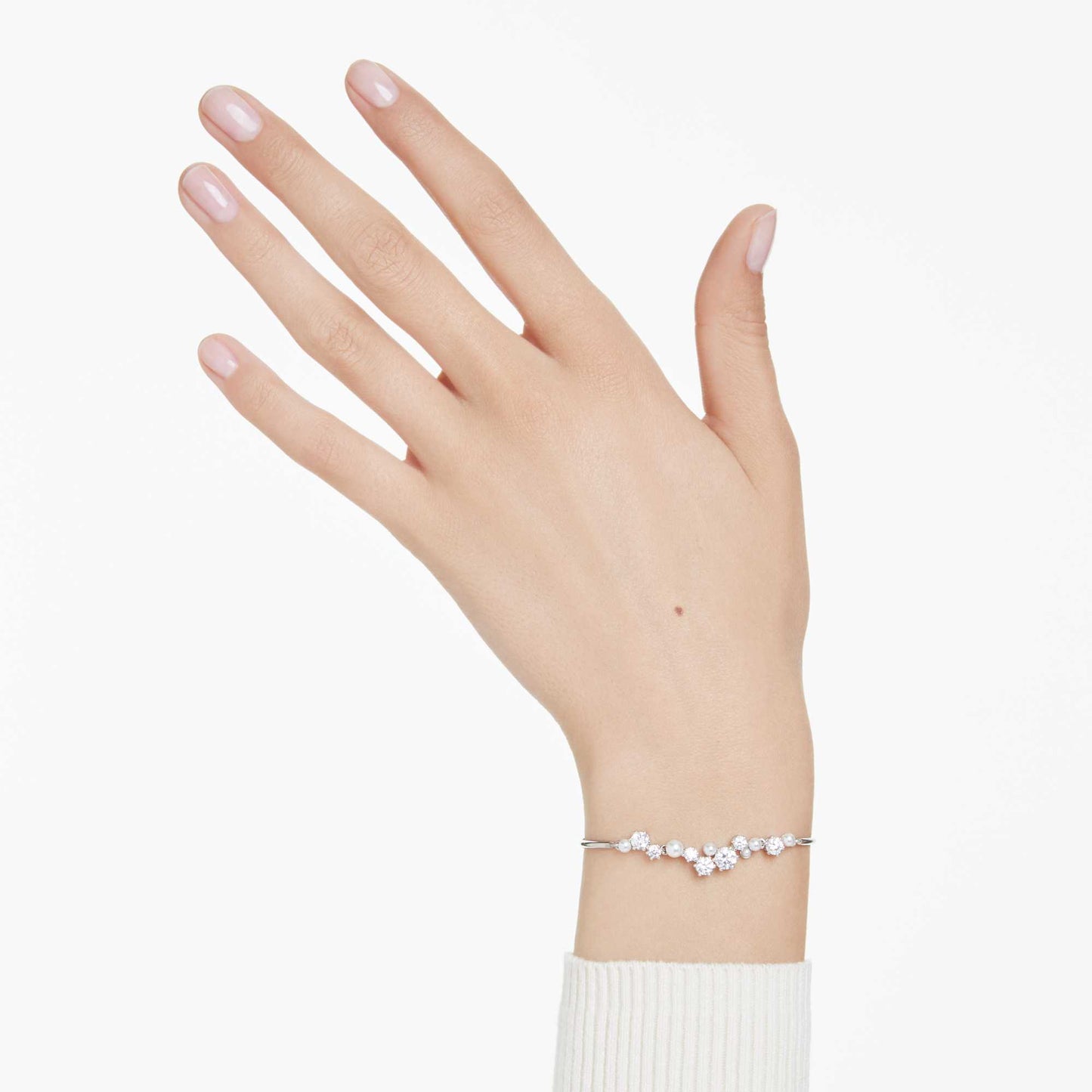 Bracciale rigido Swarovski Constella Crystal Pearl, tagli Round, Bianco, Placcato rodio