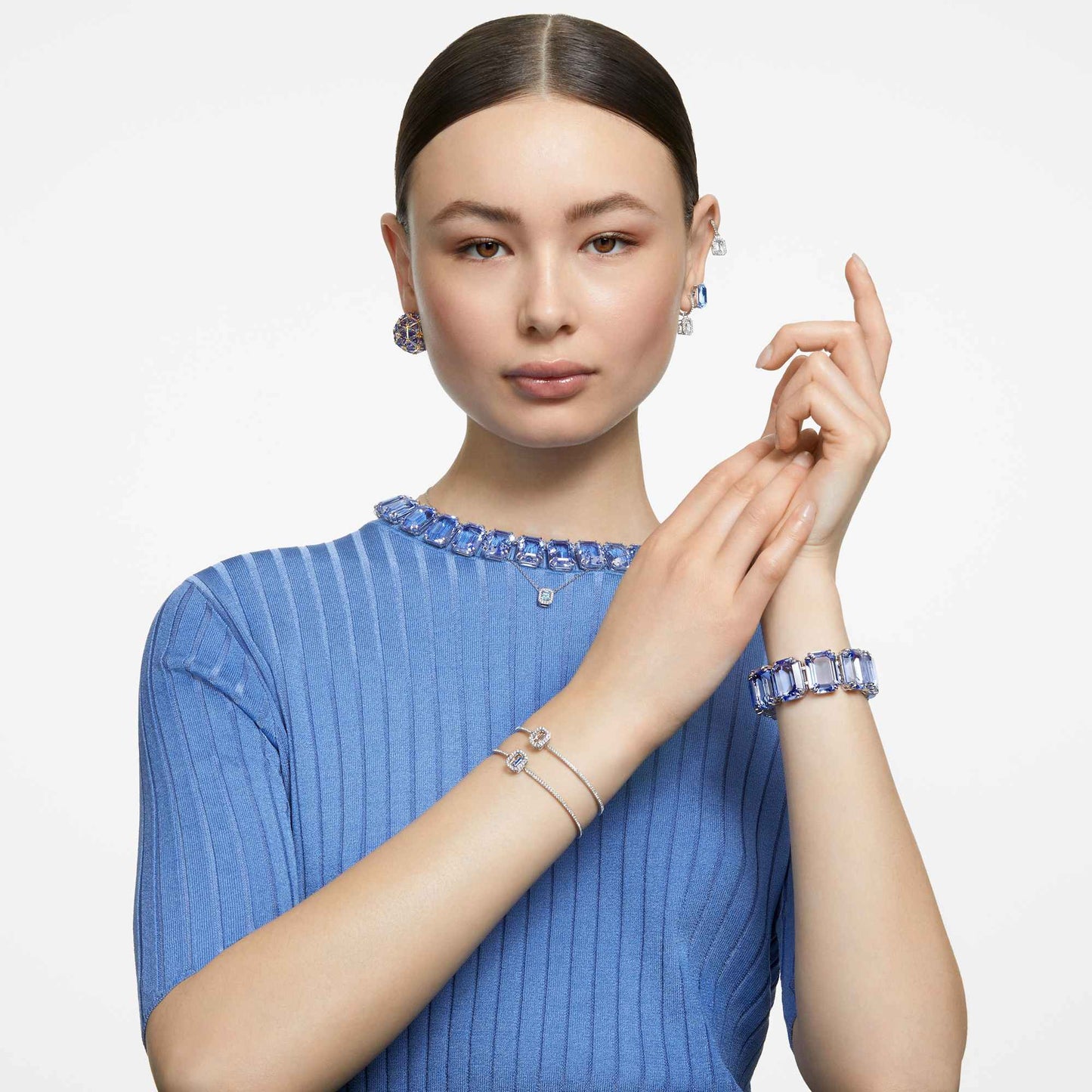 Bracciale rigido Swarovski Una Taglio ottagonale, Pavé, Blu, Placcato rodio