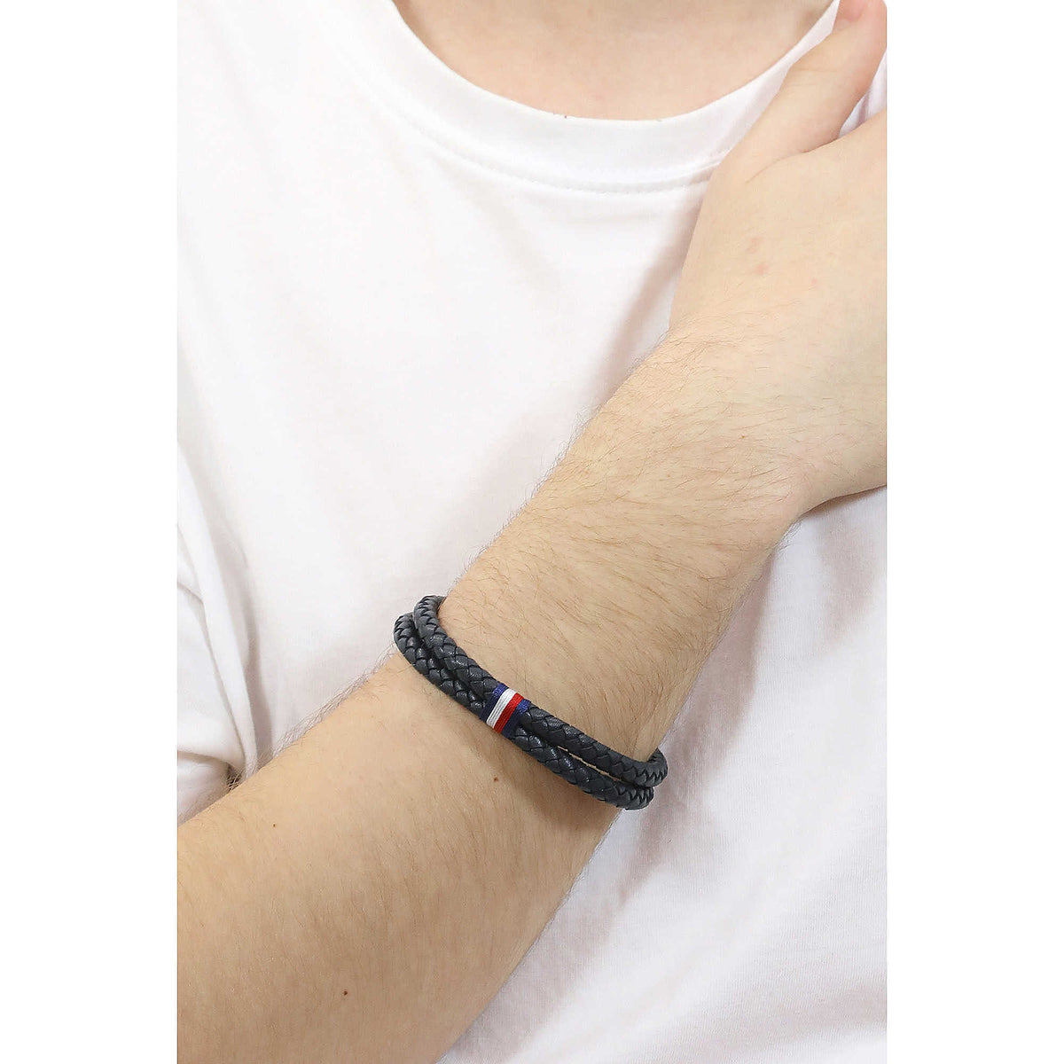 Bracciale a 2 Fili Uomo Tommy Hilfiger Carabinier Tubolare Pelle Intrecciata Blu Inserto Centrale Blu/Bianco/Rosso