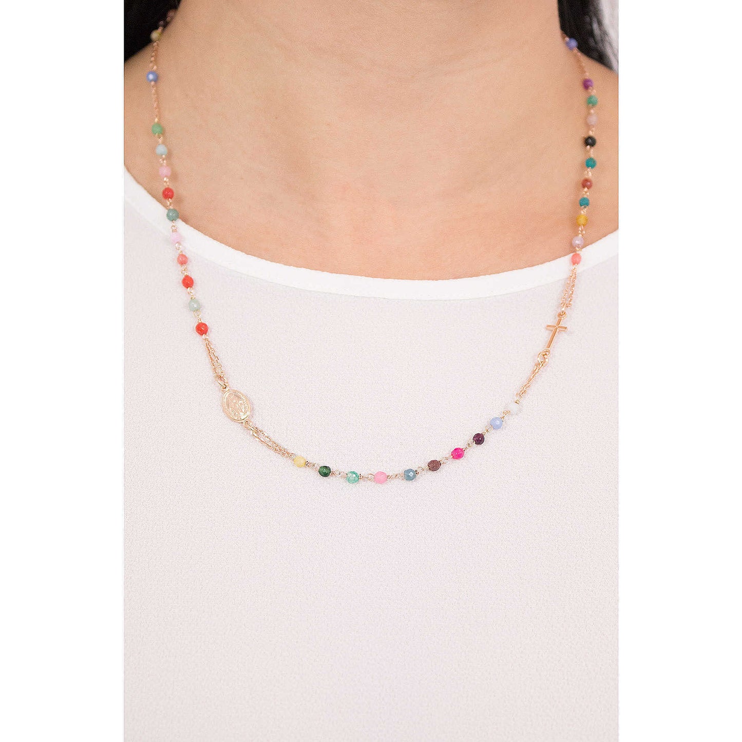 Collana Girocollo Amen I Rosari Argento Rosato Sferette Cristallo Multicolor Croce e Medaglietta