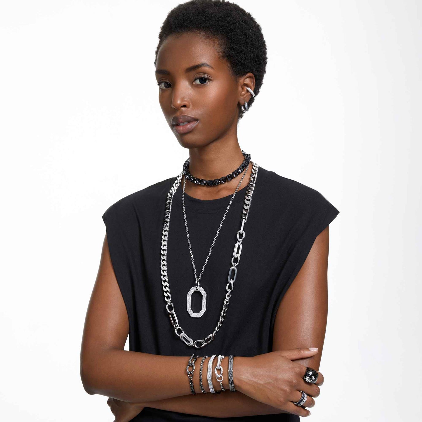 Orecchini a cerchio Swarovski Matrix Taglio baguette, Grigi, Placcato rutenio