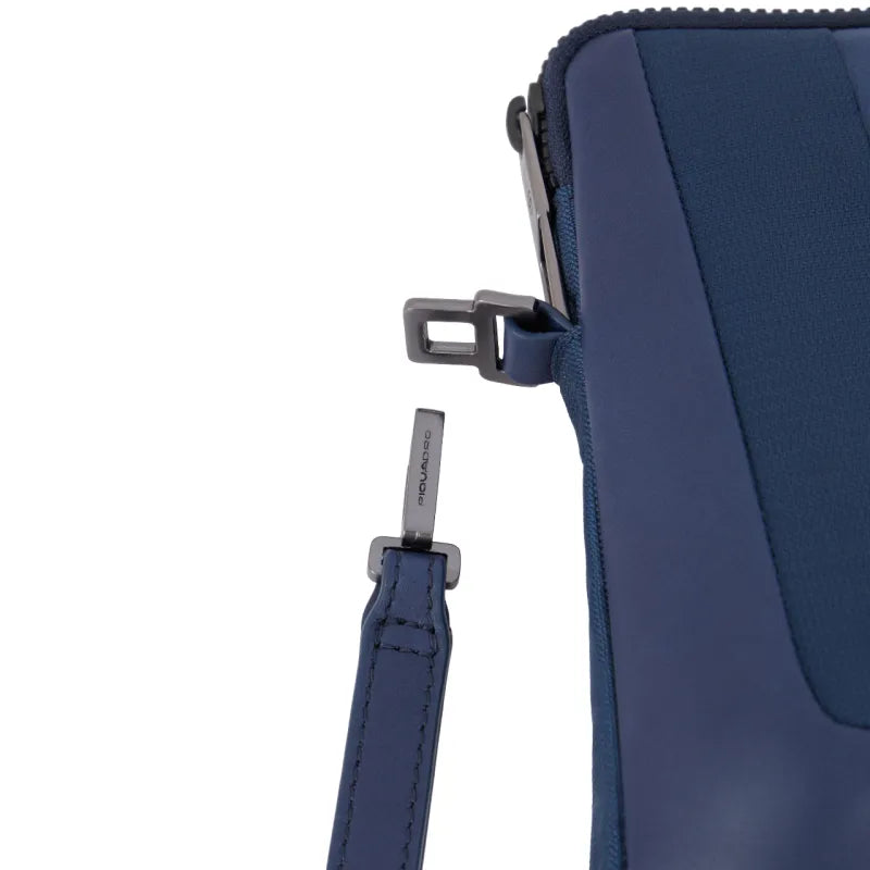 Pochette Piquadro Uomo Da Polso Tessuto Inserti Pelle Blu