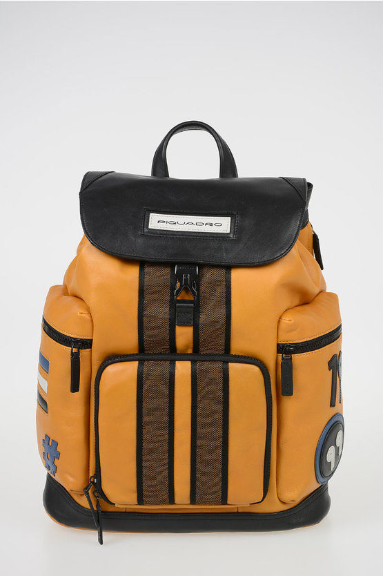 Zaini Piquadro Zaino Porta Pc Ipad In Pelle Gialla Inserti Blu e Patta Nera